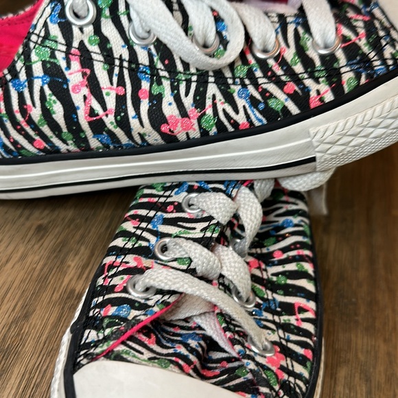 Converse Chuck Taylor Paint Splatter Glitter Zebra All Star Junior's Ox Low Top - Picture 12 of 12